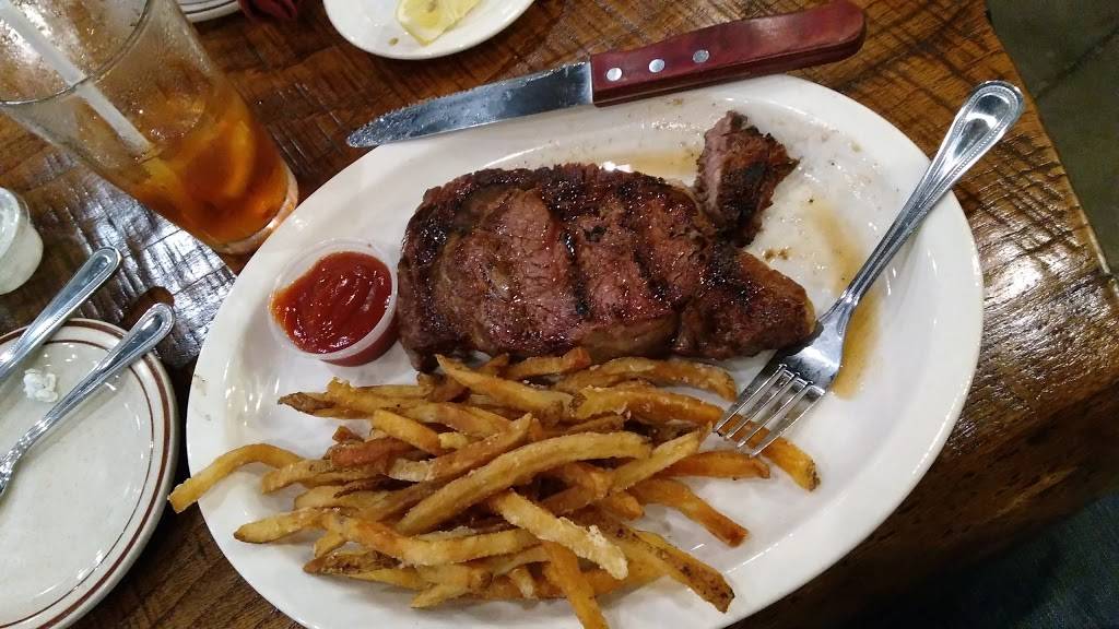 Marshall Steakhouse | restaurant | 2379 Hwy. 178 West, Holly Springs, MS 38635, USA | 6622522424 OR +1 662-252-2424