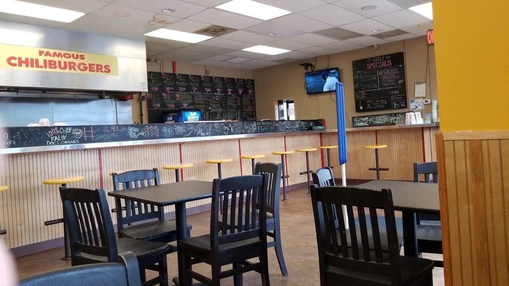 Chubz Famous Chiliburgers | restaurant | 200 A West Woodlawn Rd, Charlotte, NC 28217, USA | 9802371880 OR +1 980-237-1880