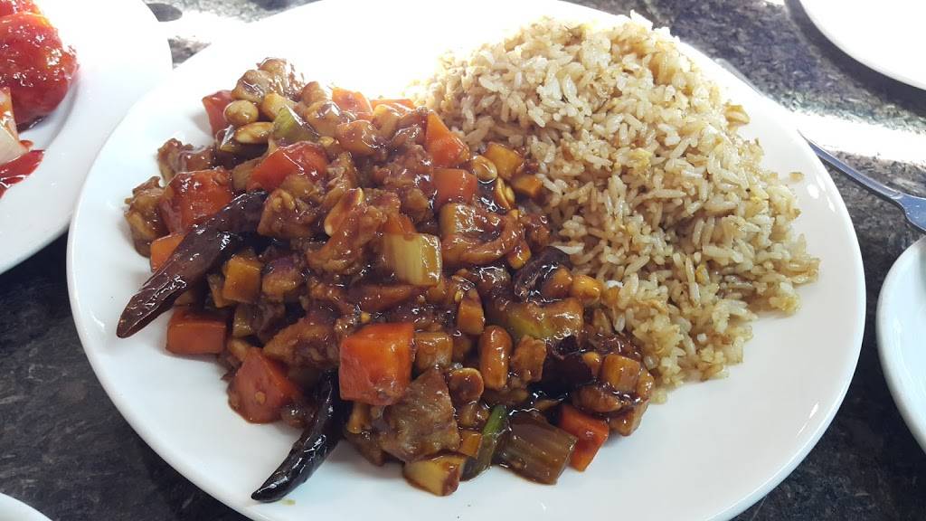 Chopsticks House | restaurant | 3938 Grand Ave C, Chino, CA 91710, USA | 9095903688 OR +1 909-590-3688