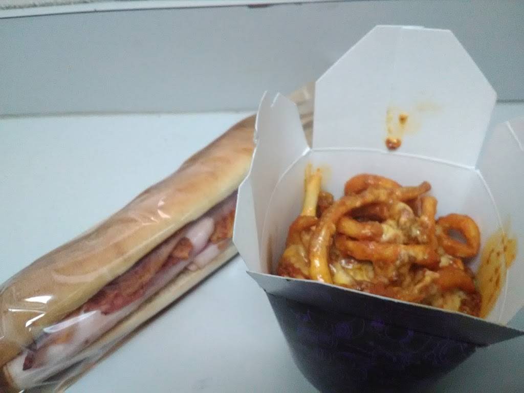 Jack in the Box | restaurant | 5850 Gulf Fwy, Houston, TX 77023, USA | 7139232188 OR +1 713-923-2188