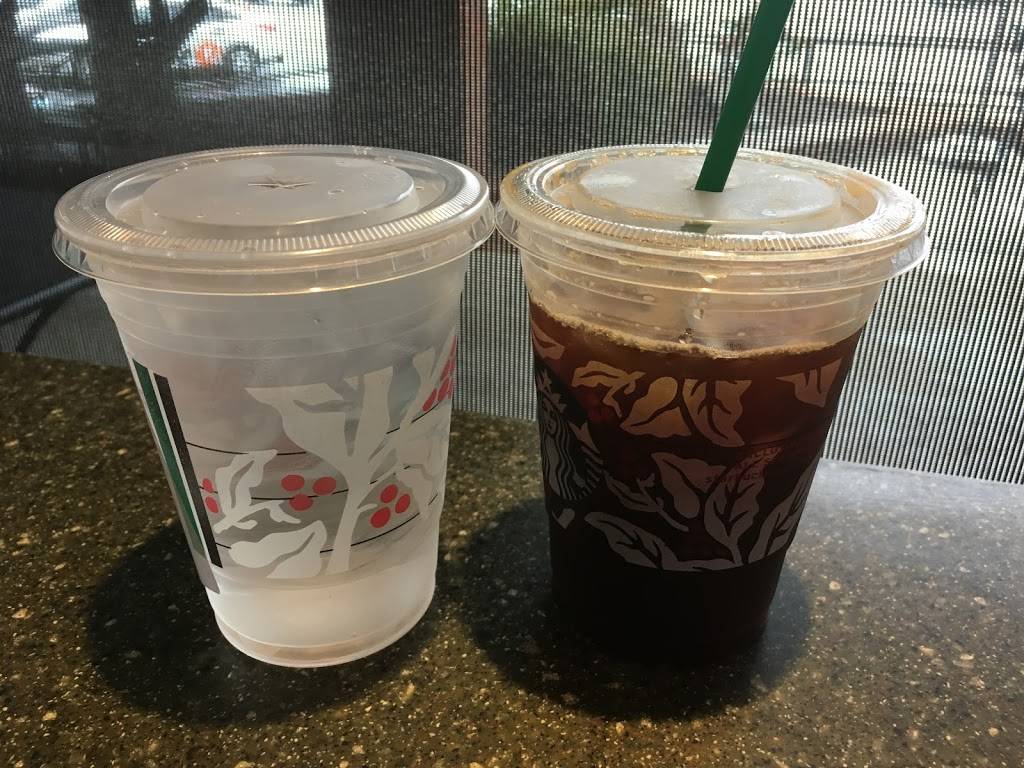 Starbucks | cafe | 440 Ernest W Barrett Pkwy NW #5, Kennesaw, GA 30144, USA | 7704279712 OR +1 770-427-9712