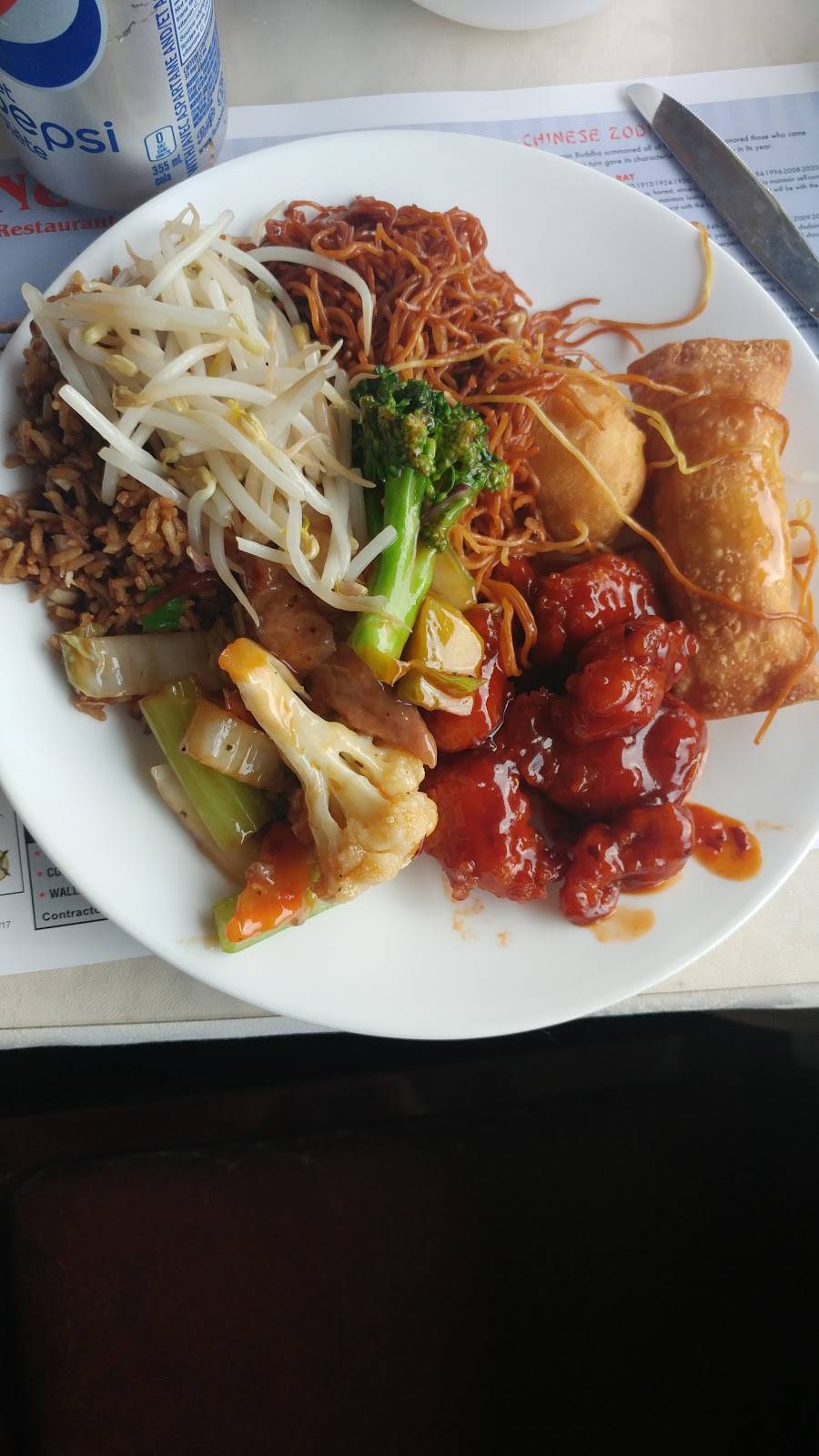 Dragon Tavern Restaurant | restaurant | 971 Montreal Rd, Ottawa, ON K1K 0S6, Canada | 6137467777 OR +1 613-746-7777