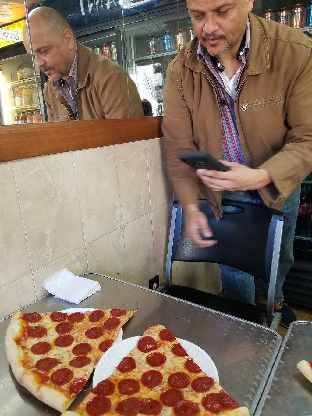 7 Stars Pizzeria | restaurant | 342 Garden St, Hoboken, NJ 07030, USA | 2013304738 OR +1 201-330-4738