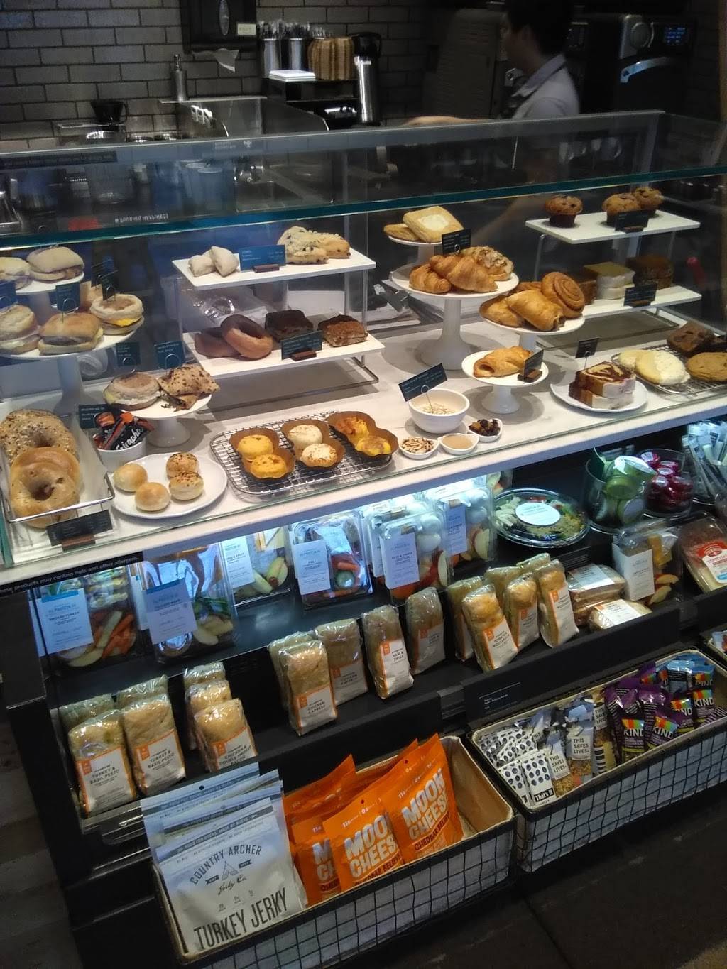 Starbucks | cafe | 1093 Dublin Rd, Columbus, OH 43215, USA | 6145625673 OR +1 614-562-5673