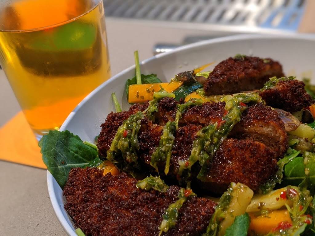 Stage 71 | restaurant | 3401 W Olive Ave, Burbank, CA 91505, USA | 8182395380 OR +1 818-239-5380