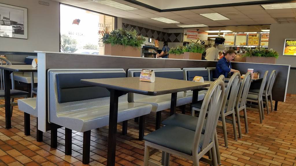 Whataburger | restaurant | 2801 W Anderson Ln, Austin, TX 78757, USA | 5124584451 OR +1 512-458-4451