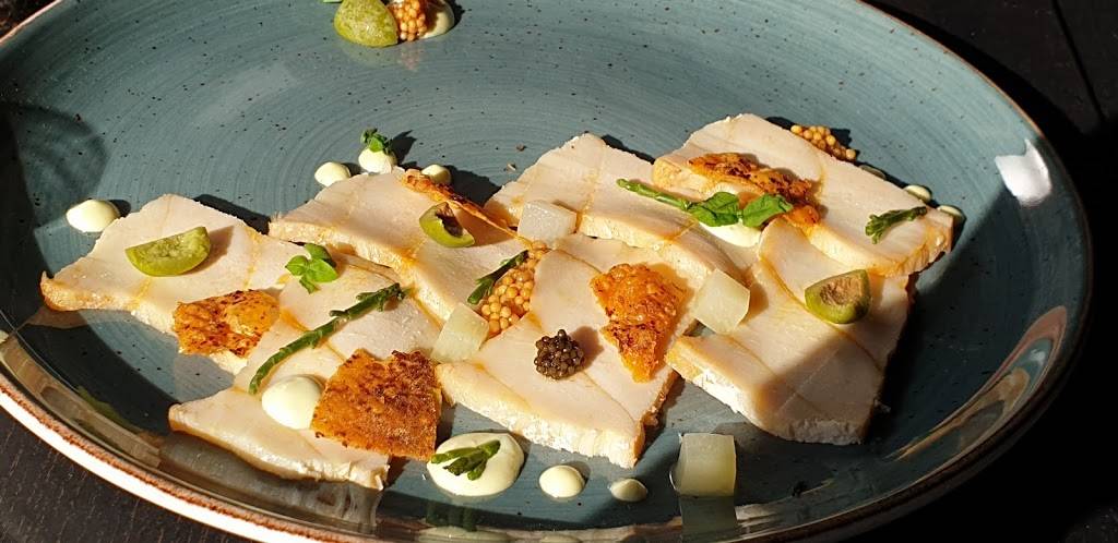 Bar Lupulus | restaurant | 1242 Wellington St W, Ottawa, ON K1Y 3A4, Canada | 6137594677 OR +1 613-759-4677