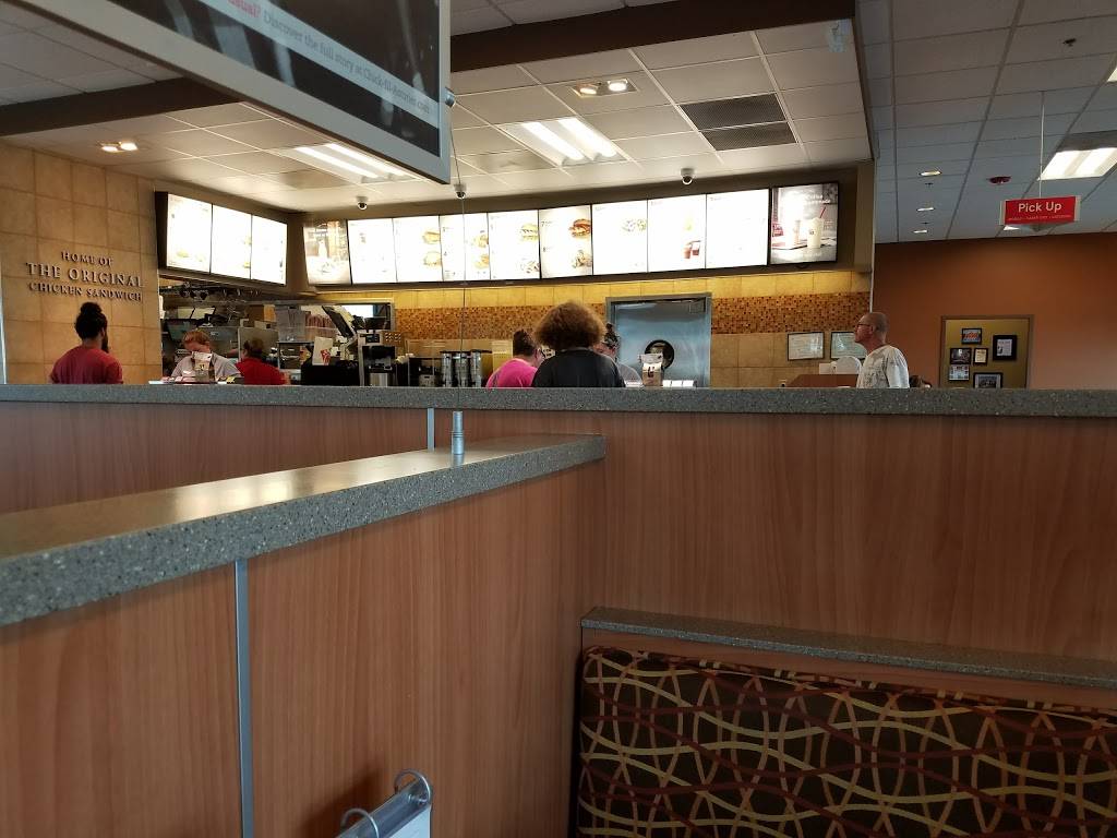 Chick-fil-A | restaurant | 3675 S US Hwy 41, Terre Haute, IN 47802, USA | 8122323675 OR +1 812-232-3675