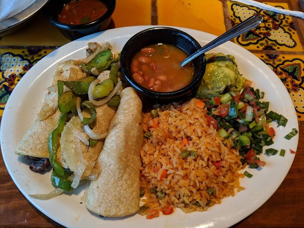 El Ranchito | restaurant | 610 W Jefferson Blvd, Dallas, TX 75208, USA | 2149464238 OR +1 214-946-4238