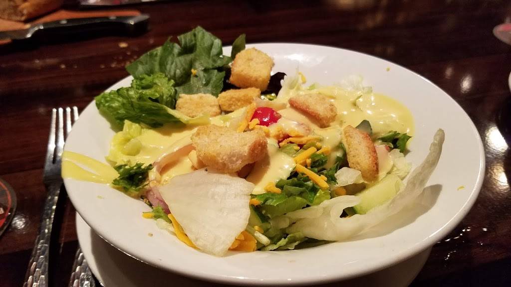 LongHorn Steakhouse | meal takeaway | 1900 Andover St, Tewksbury, MA 01876, USA | 9786405813 OR +1 978-640-5813