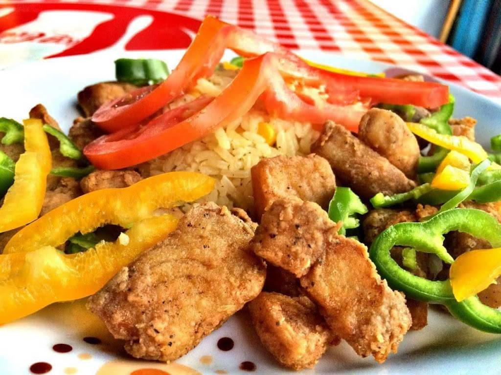 Mariscos La Pulmonia | restaurant | Oscar Baylón Chacón 71, Desarrollo Urbanoejido Matamoros, Tijuana, B.C., Mexico | 016645685889 OR +52 664 568 5889