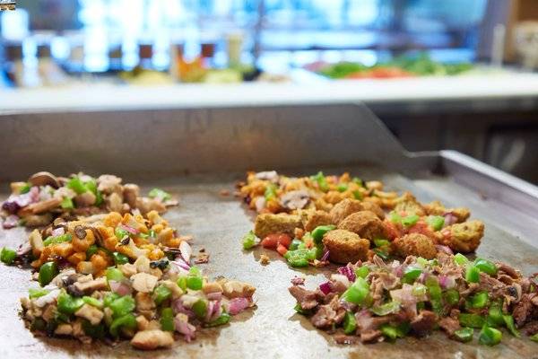 Pita Pit | restaurant | 266 Hays Blvd, Oakville, ON L6H 7P3, Canada | 2897259990 OR +1 289-725-9990