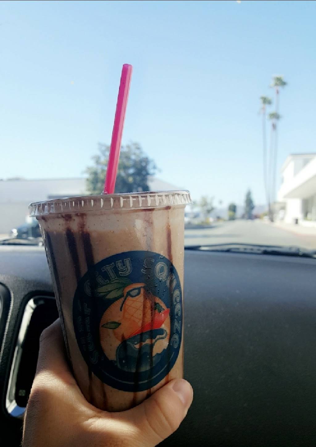 Surf City Squeeze | restaurant | 931 Parkway Plaza, El Cajon, CA 92020, USA | 6195881888 OR +1 619-588-1888