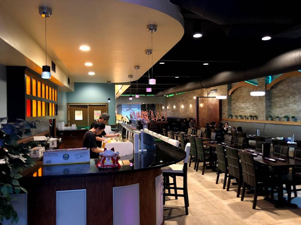 Fushimi | restaurant | 2116 N Farwell Ave, Milwaukee, WI 53202, USA | 4142701908 OR +1 414-270-1908