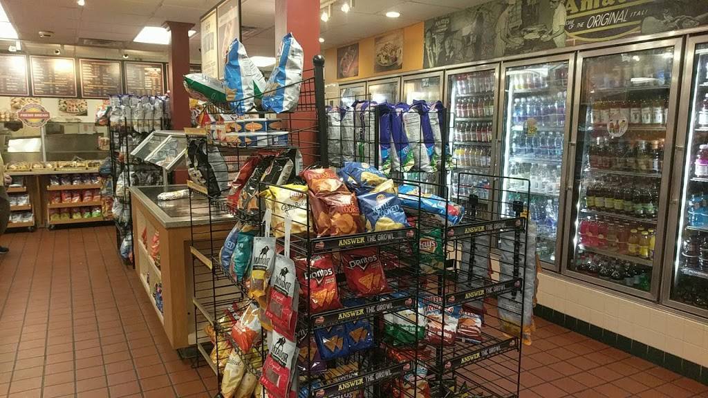 Amatos | restaurant | 3 Main St, Gorham, ME 04038, USA | 2078392511 OR +1 207-839-2511