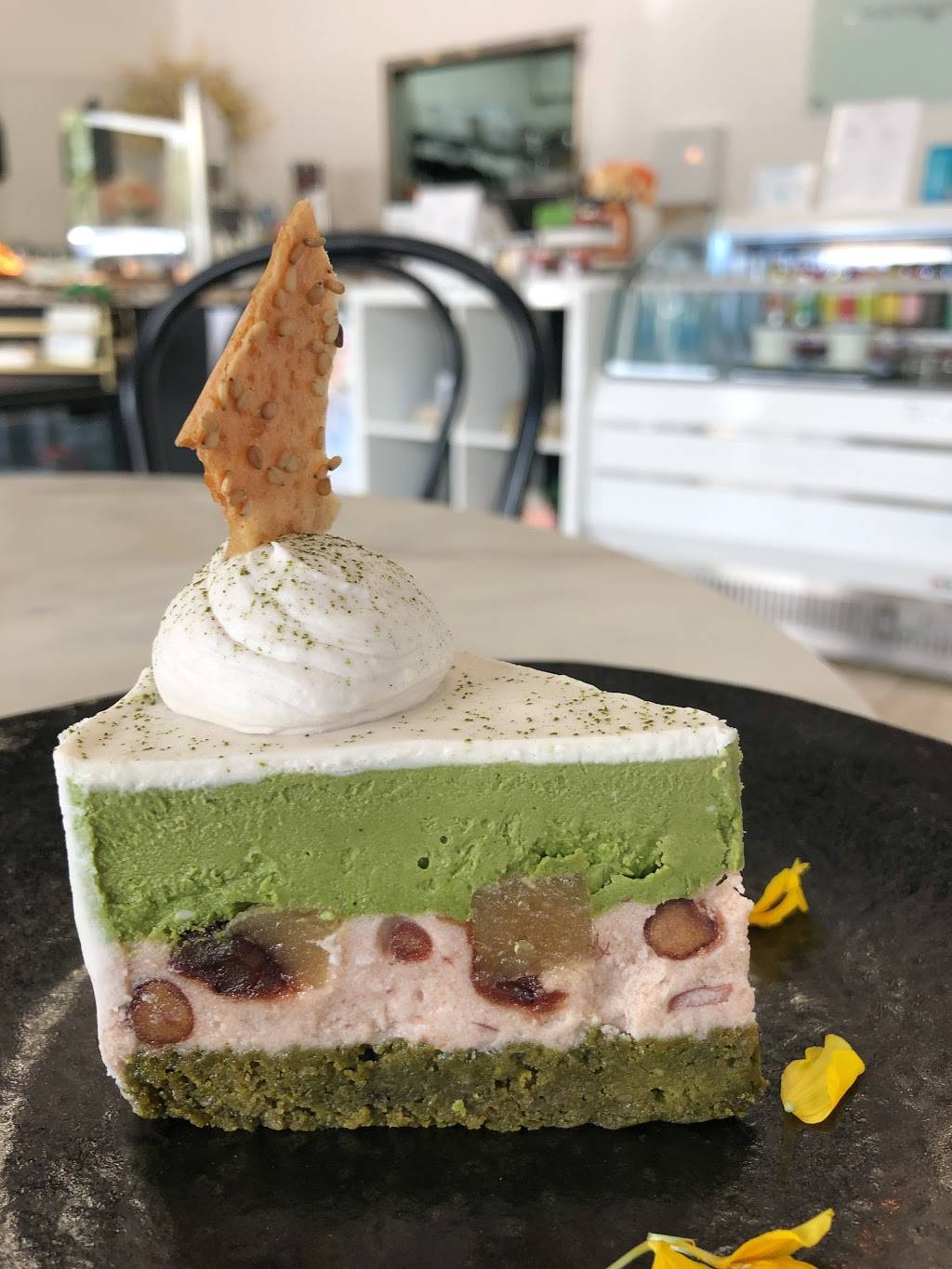 Pomegranate | restaurant | 8556 W 3rd St, Los Angeles, CA 90048, USA | 4243350506 OR +1 424-335-0506