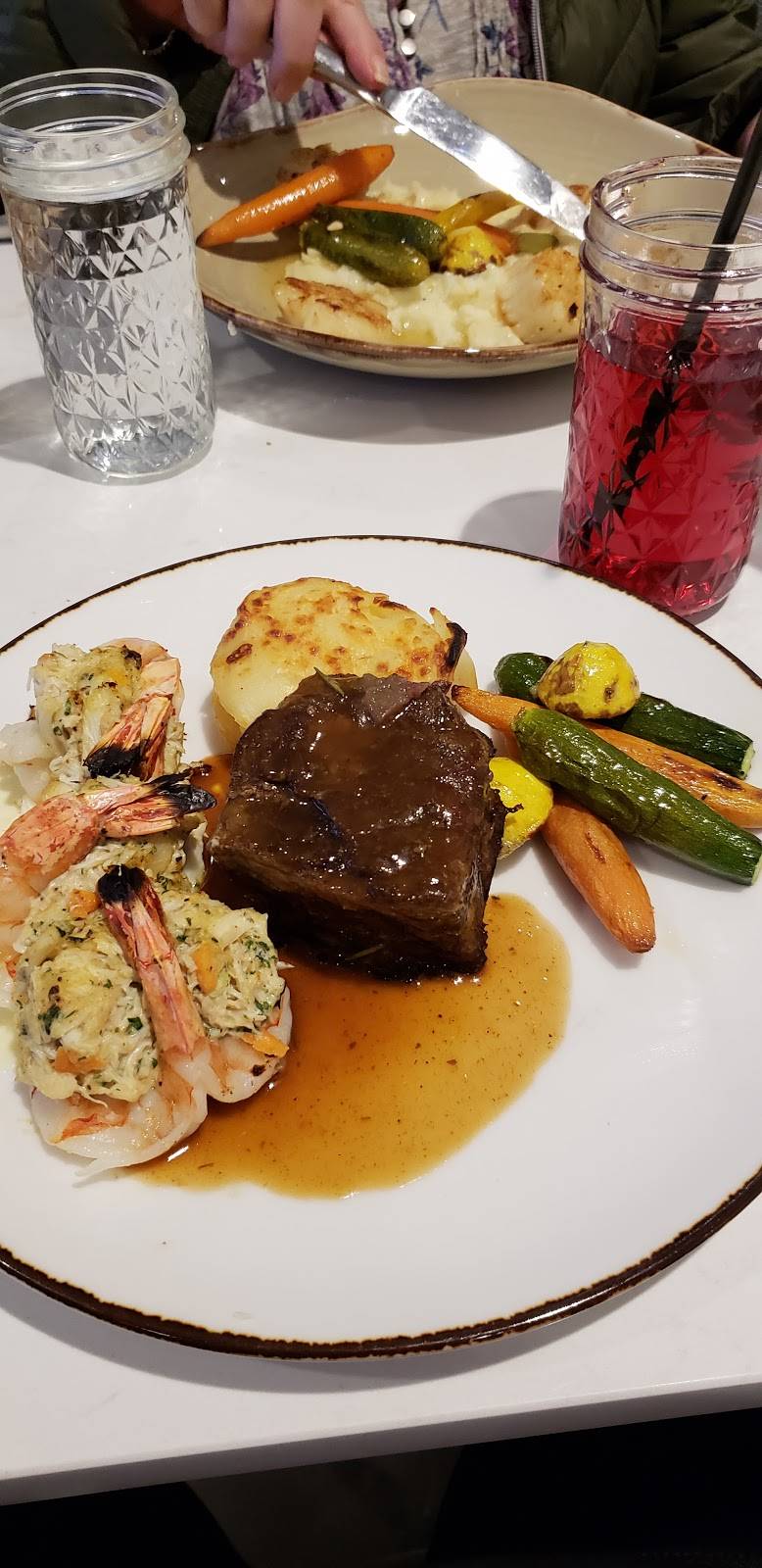 Crop & Kettle | restaurant | 3637, 101 James Doolittle Blvd, Uniondale, NY 11553, USA | 5162295039 OR +1 516-229-5039