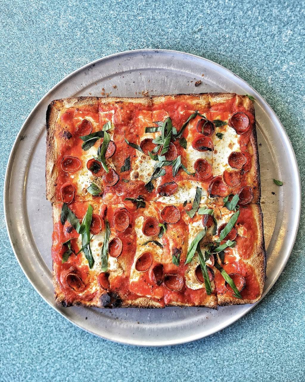 Nicks Pizza | restaurant | 108-26 Ascan Ave, Queens, NY 11375, USA | 7182631126 OR +1 718-263-1126