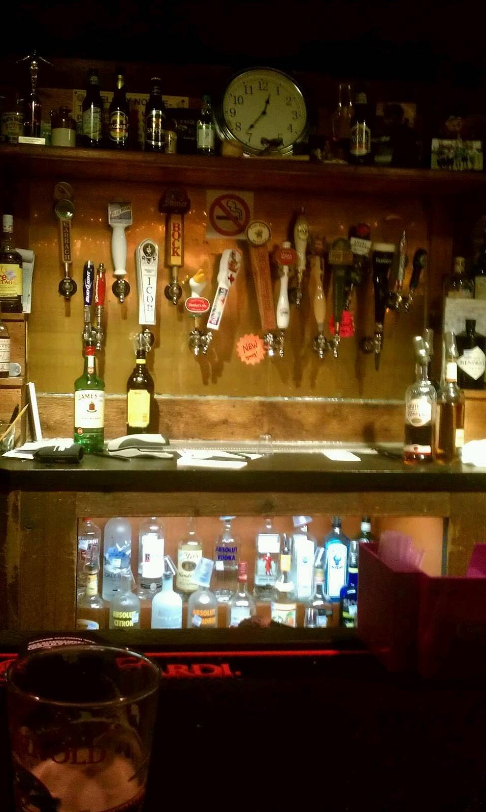 Mollys Pub | restaurant | 11128 Westheimer Rd, Houston, TX 77042, USA | 7137899580 OR +1 713-789-9580