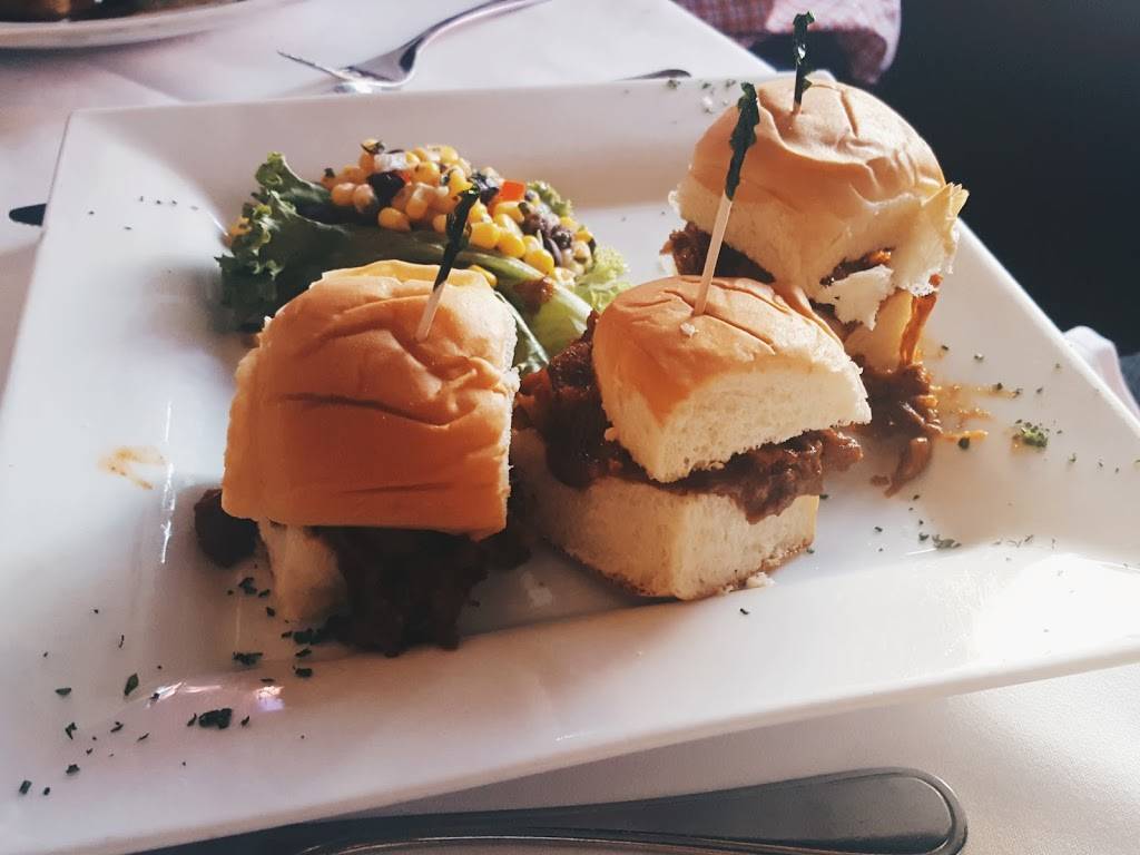 The Club Car | restaurant | 836 Lincoln Way, Auburn, CA 95603, USA | 5308879732 OR +1 530-887-9732