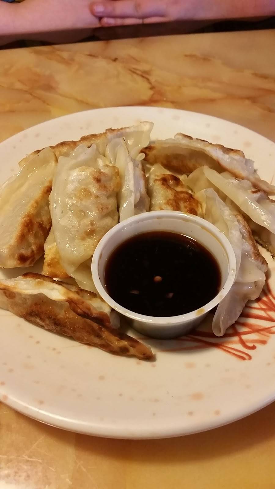 Sunnys Chinese Noodle House | restaurant | 2331 Velp Ave, Green Bay, WI 54303, USA | 9206619088 OR +1 920-661-9088