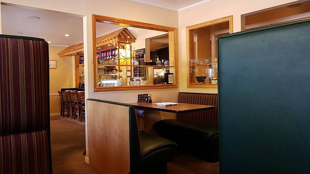 Kiriba Sushi & Grill | restaurant | 323 N 145th St, Seattle, WA 98133, USA | 2063632288 OR +1 206-363-2288