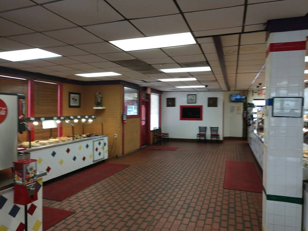 Hartz Chicken Buffet | restaurant | 8 Uvalde Rd, Houston, TX 77015, USA | 7134509935 OR +1 713-450-9935