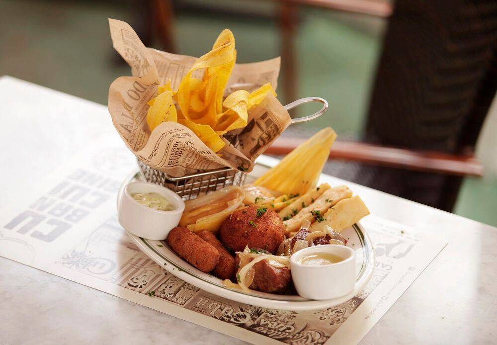 Havana 1957 Cuban Cuisine South Beach at Breakwater | restaurant | 940 Ocean Dr, Miami Beach, FL 33139, USA | 3055343589 OR +1 305-534-3589