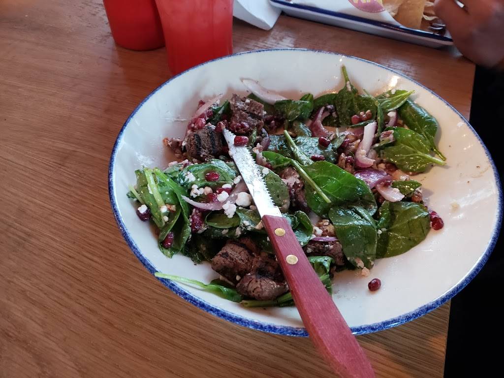 Mias Table | restaurant | 18450 I-45, Shenandoah, TX 77384, USA | 8327648286 OR +1 832-764-8286