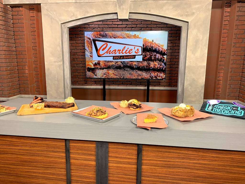 Charlies BBQ & Bakery | restaurant | 2309 E Main St, Chattanooga, TN 37404, USA | 4235411500 OR +1 423-541-1500