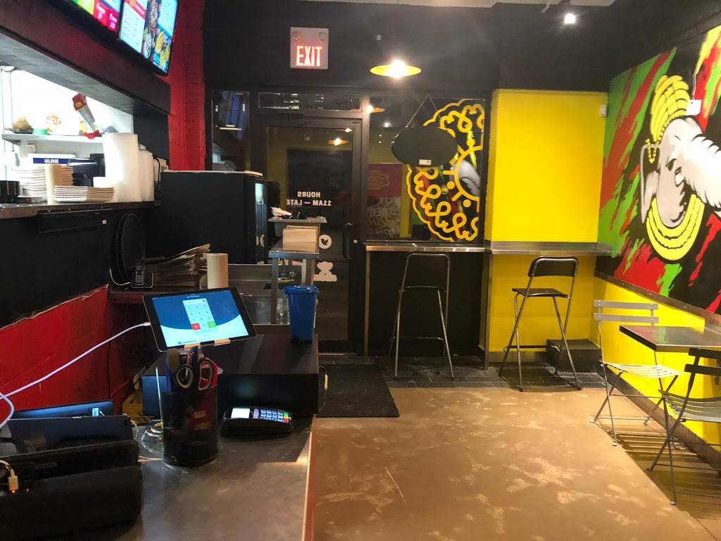 My Roti Place | restaurant | 3 Glebe Rd E, Toronto, ON M4S 1N7, Canada | 4163229559 OR +1 416-322-9559