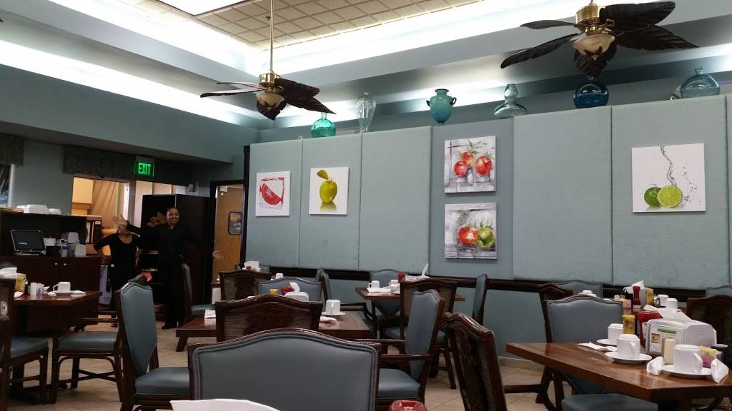 Coral Cafe | restaurant | 12751 El Clair Ranch Rd, Boynton Beach, FL 33437, USA | 5616378955 OR +1 561-637-8955