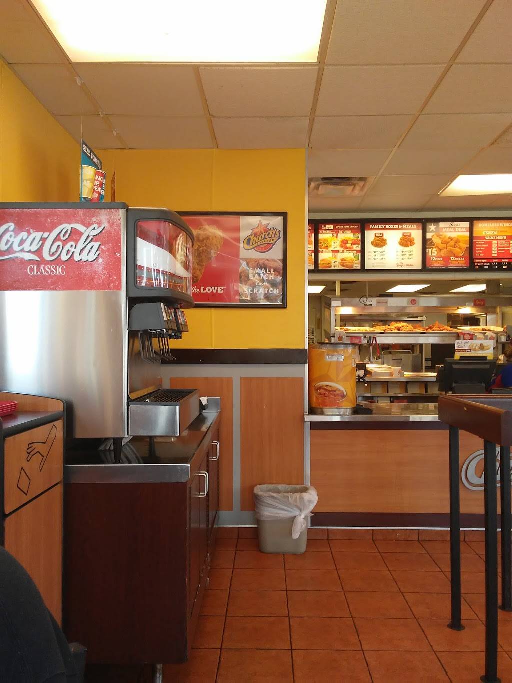 Churchs Chicken | restaurant | 12802 East Fwy, Houston, TX 77015, USA | 7133308400 OR +1 713-330-8400