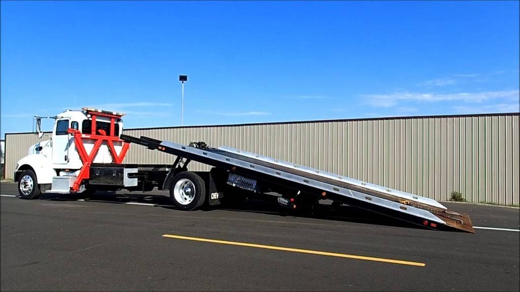 DG Towing | restaurant | 7 Dunwoody Park, Dunwoody, GA 30338, USA | 4702794840 OR +1 470-279-4840