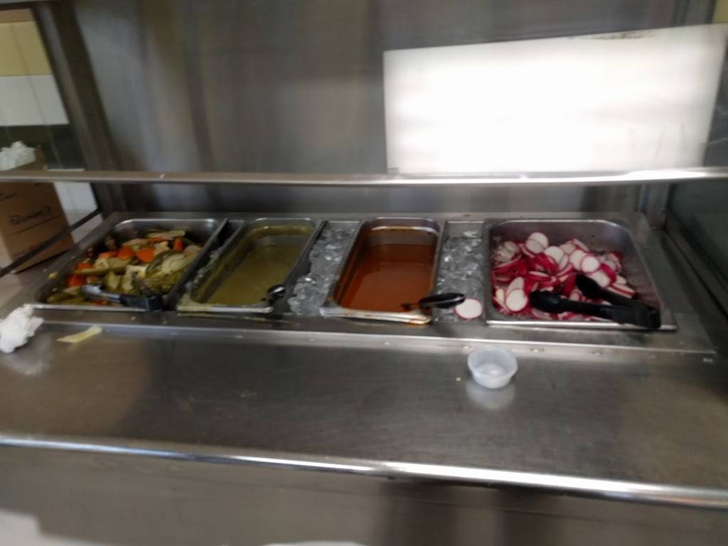 Tacos Los Toritos | restaurant | 13060 Glenoaks Blvd, Sylmar, CA 91342, USA | 8186390272 OR +1 818-639-0272