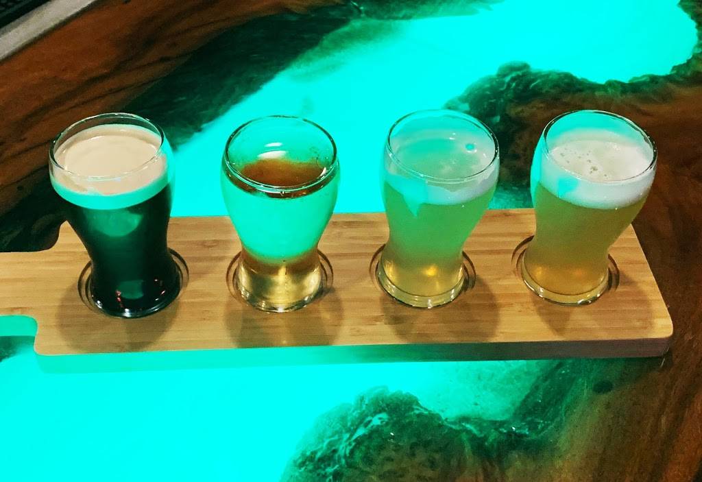 Rockys on The Lake - Restaurant • Bar • Pizzeria | restaurant | 438 Mac Arthur Rd, Cold Brook, NY 13324, USA | 3158263626 OR +1 315-826-3626