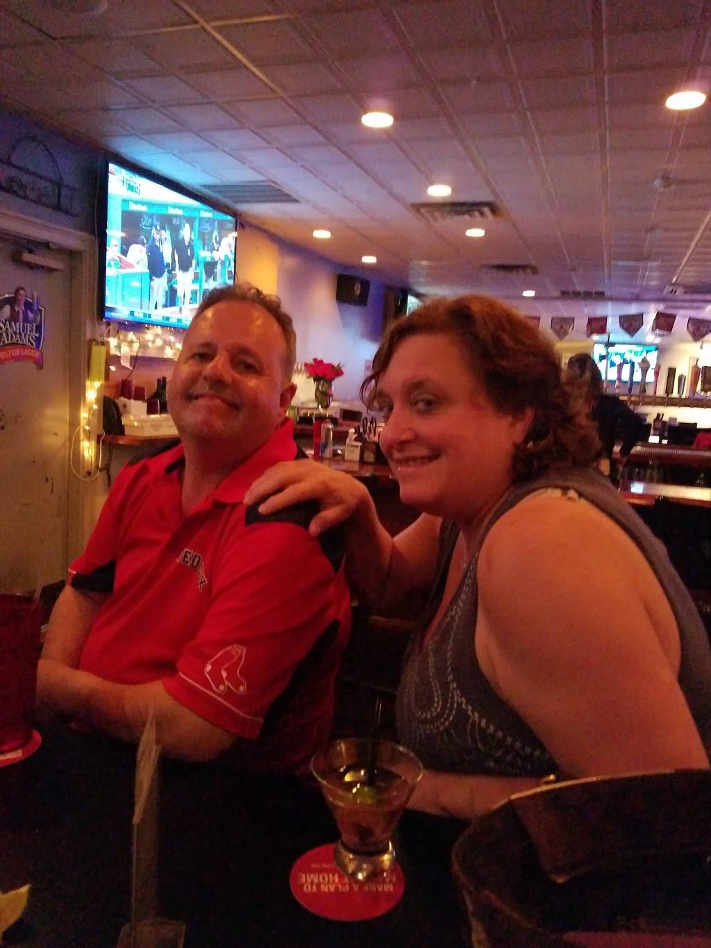 Locals Restaurant & Pub | restaurant | 215 Lafayette Rd, North Hampton, NH 03862, USA | 6033792729 OR +1 603-379-2729