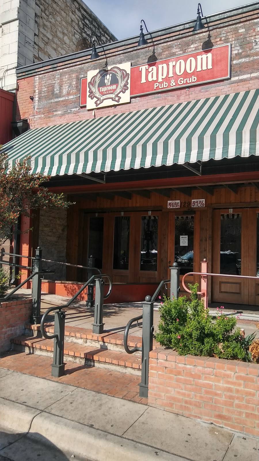 Taproom | restaurant | 129 E Hopkins St, San Marcos, TX 78666, USA | 5123929824 OR +1 512-392-9824