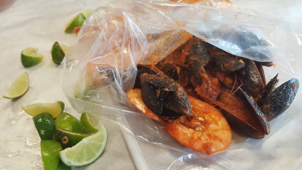 Shrimp Factory | restaurant | 11875 Pigeon Pass Rd #18, Moreno Valley, CA 92557, USA | 9514869385 OR +1 951-486-9385