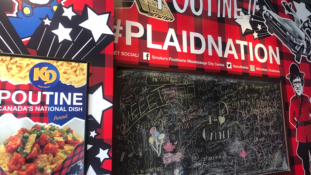 Smokes Poutinerie | restaurant | 4032 Confederation Pkwy, Mississauga, ON L5B 0G4, Canada | 9052322873 OR +1 905-232-2873