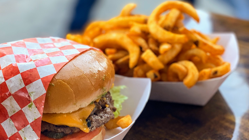 VOWburger | restaurant | 519 N Fairfax Ave, Los Angeles, CA 90036, USA | 3238799925 OR +1 323-879-9925