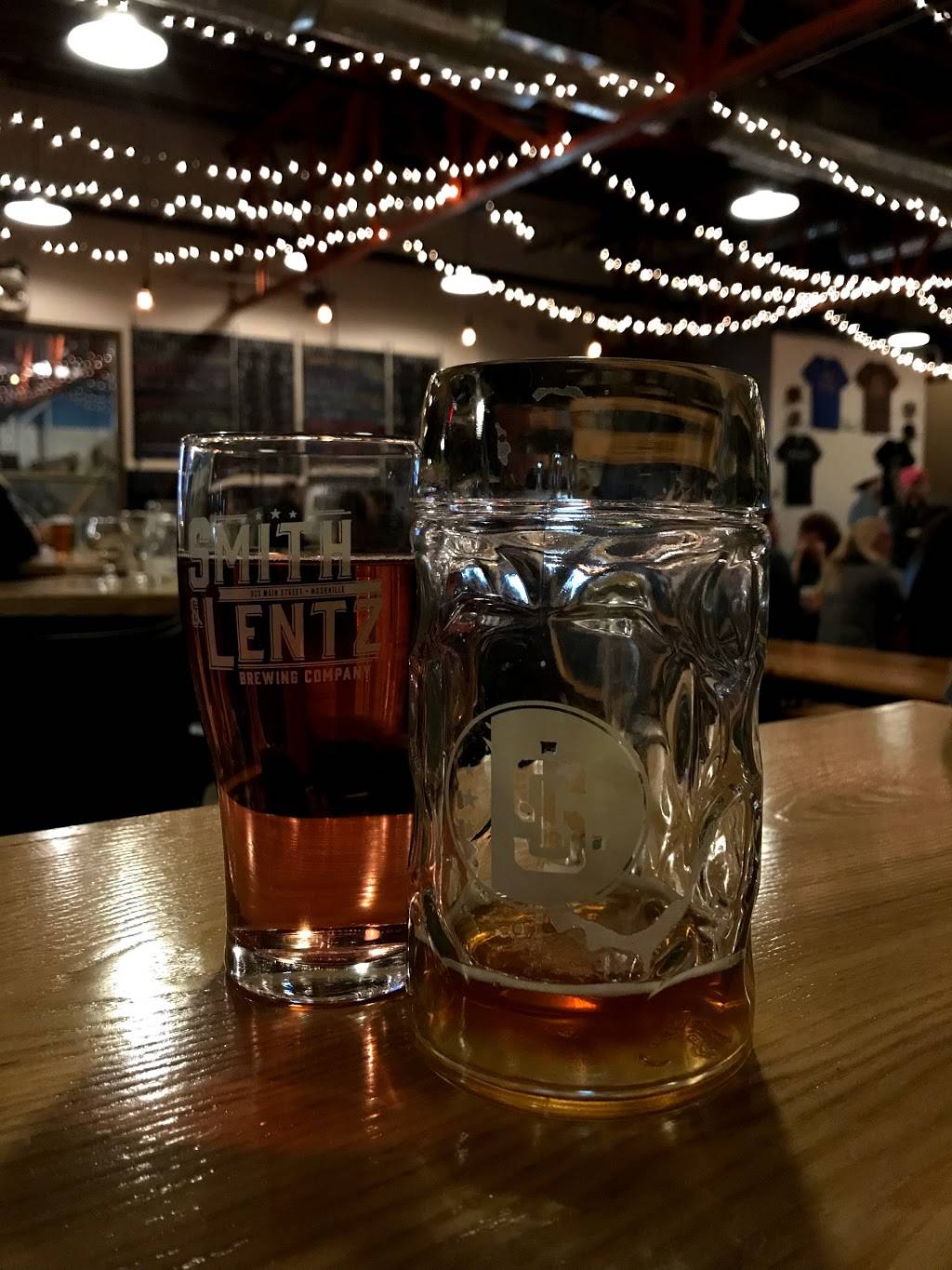 Smith & Lentz Brewing | restaurant | 903 Main St, Nashville, TN 37206, USA | 6154362195 OR +1 615-436-2195