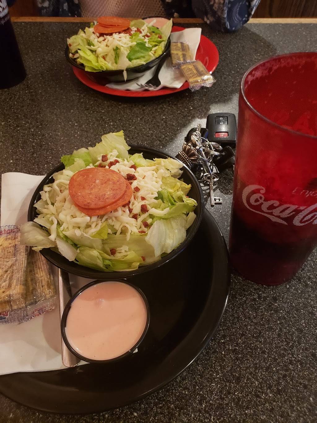 Pizza Shoppe | restaurant | 2229 N Belt Hwy, St Joseph, MO 64506, USA | 8162338484 OR +1 816-233-8484