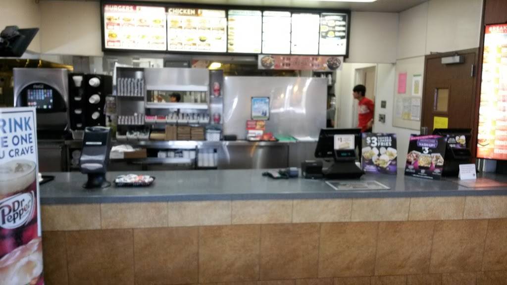 Jack in the Box | restaurant | 10037 Lakewood Blvd, Downey, CA 90240, USA | 5629231934 OR +1 562-923-1934