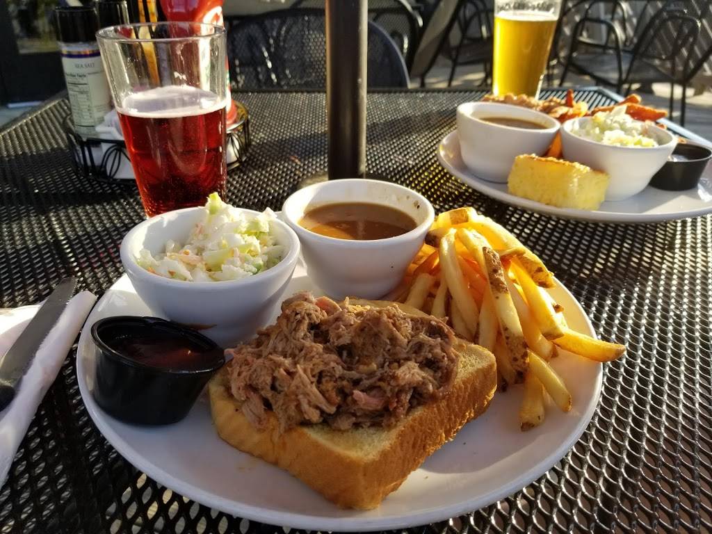 Dexters Pub | restaurant | 8114 Main St, Dexter, MI 48130, USA | 7344261234 OR +1 734-426-1234