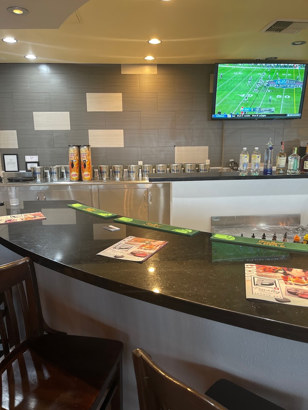 Penalty Boxs Sport Bar and Grill | restaurant | 4300 Sunset Rd C1, Henderson, NV 89014, USA | 7029343234 OR +1 702-934-3234
