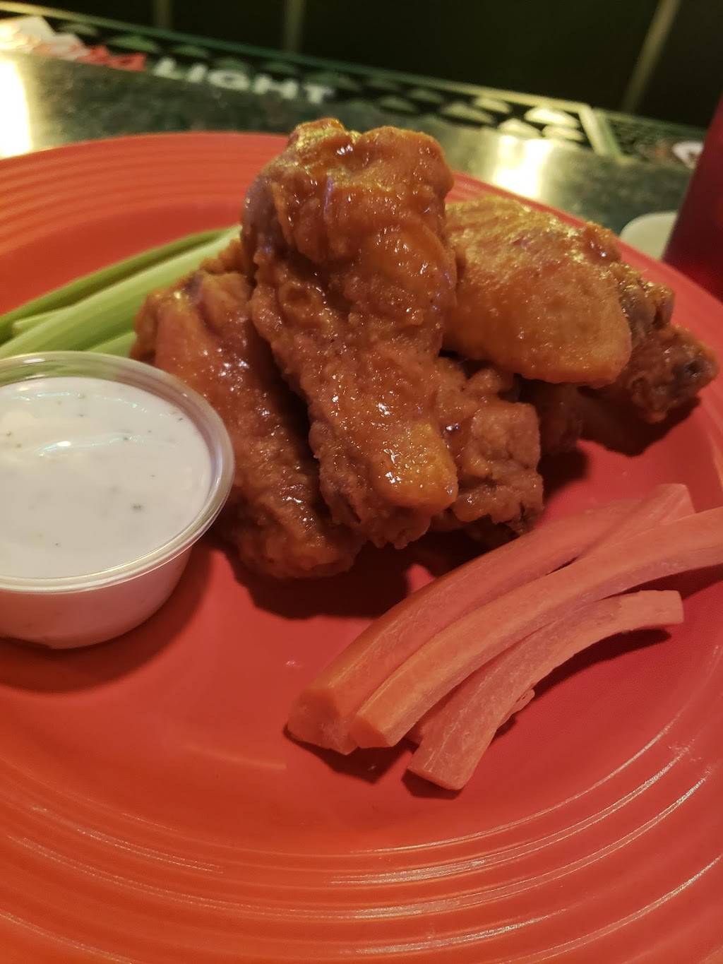 Shenanigans Restaurant And Bar | restaurant | 6650 N Cedar Ave, Fresno, CA 93710, USA | 5593234133 OR +1 559-323-4133