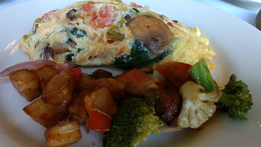 Tavern On The Green | restaurant | 390 E Richton Rd, Crete, IL 60417, USA | 7086723000 OR +1 708-672-3000