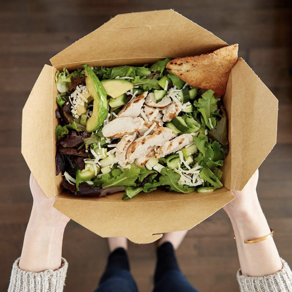 Chopped Leaf | restaurant | 547 Cundles Rd E #3, Barrie, ON L4M 0J7, Canada | 7057262000 OR +1 705-726-2000