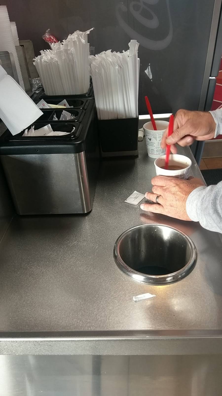 Jack in the Box | restaurant | 6759 N Milburn Ave, Fresno, CA 93722, USA | 5594490424 OR +1 559-449-0424